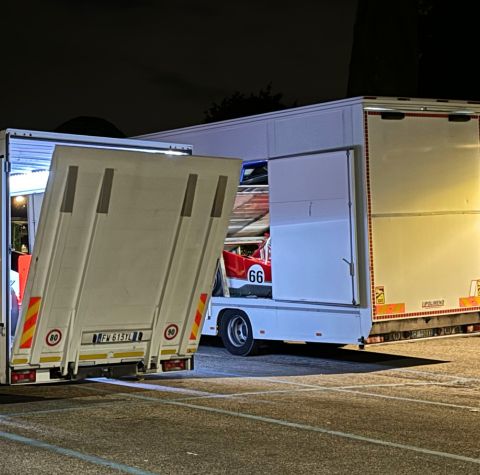 gma-transports-camion-degli-autotrasporti-macchine-di-lusso-sportive-nel-mondo